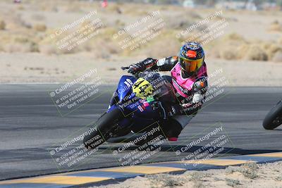 media/Jan-10-2025-CVMA Friday Practice (Fri) [[489e0da257]]/Group 4 and Trackday/Session 2 (Turn 4 Inside)/